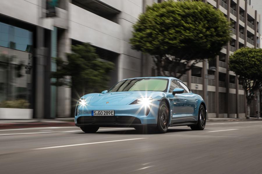 Porsche Taycan 4S 2019 года  (WW) (фото 27 из 41)